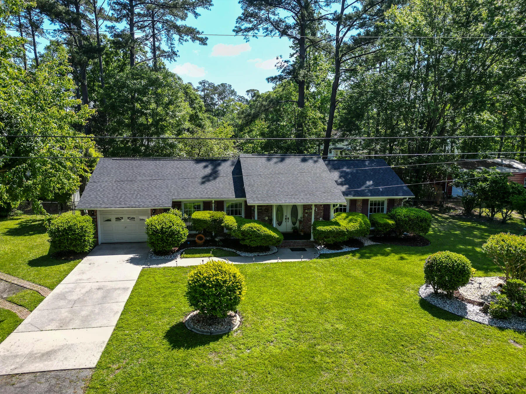 Property image 3 at 411 Dogwood Circle, Summerville, SC 29485