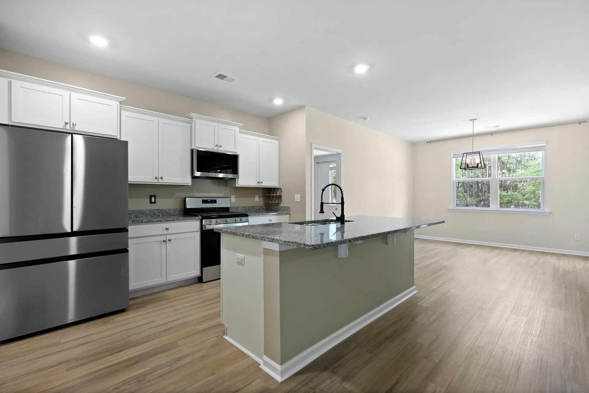 Property image 2 at 318 Bering Lane, Summerville, SC 29486