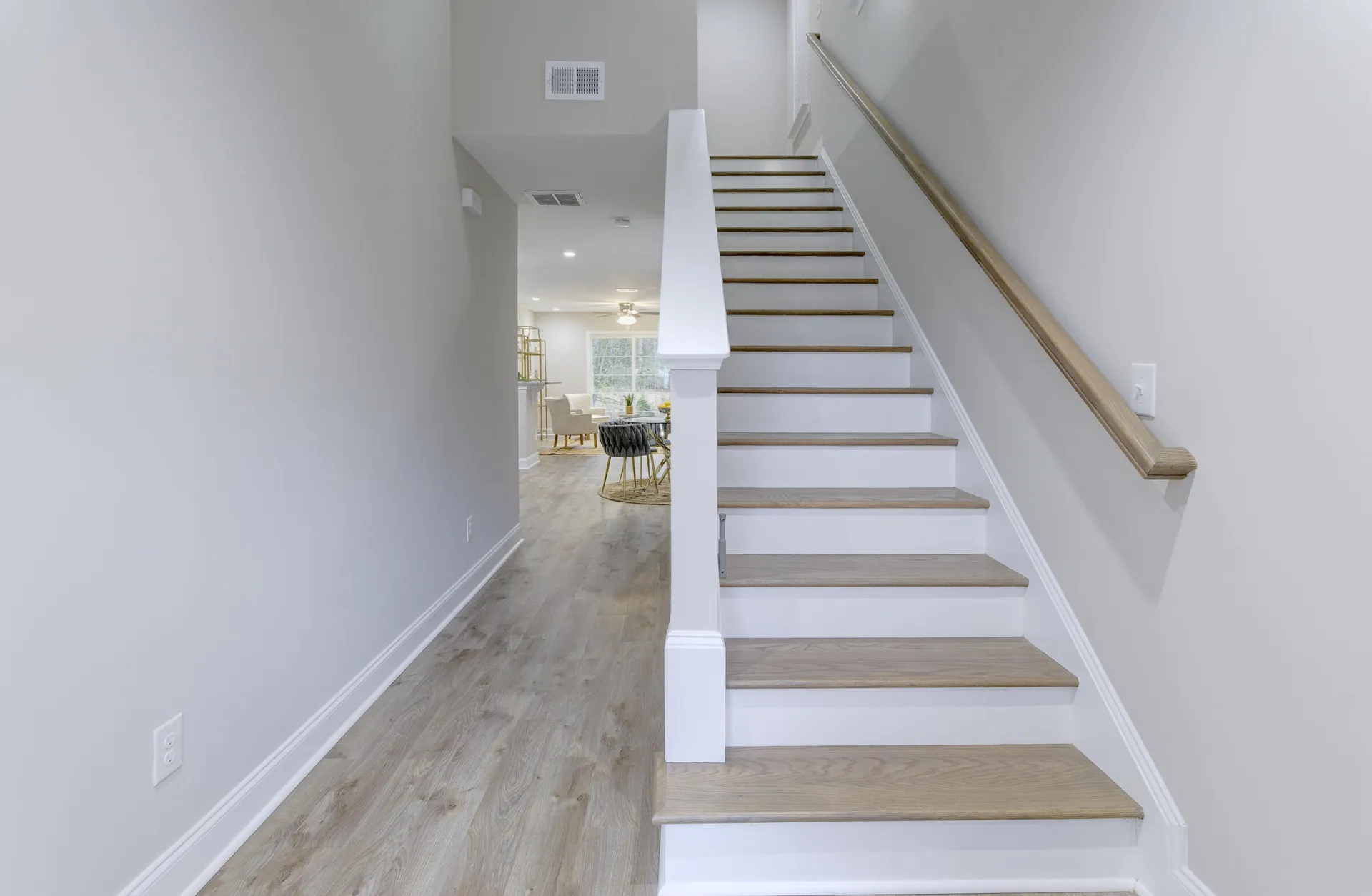 Property image 5 at 118 Englewood Road, Goose Creek, SC 29445