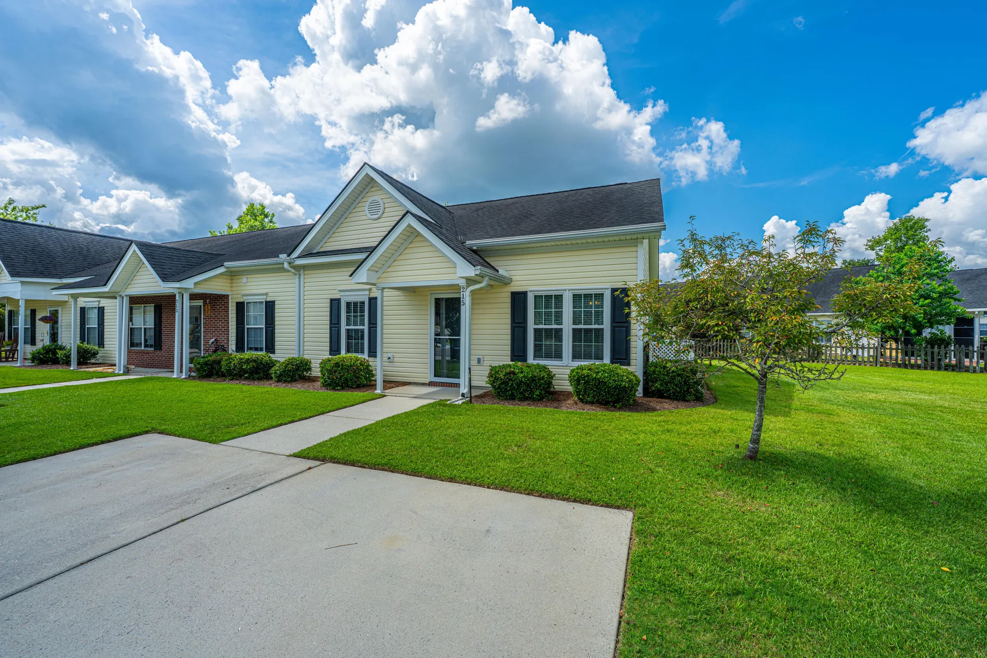 Property image 2 at 215 Hardee Avenue, Summerville, SC 29485