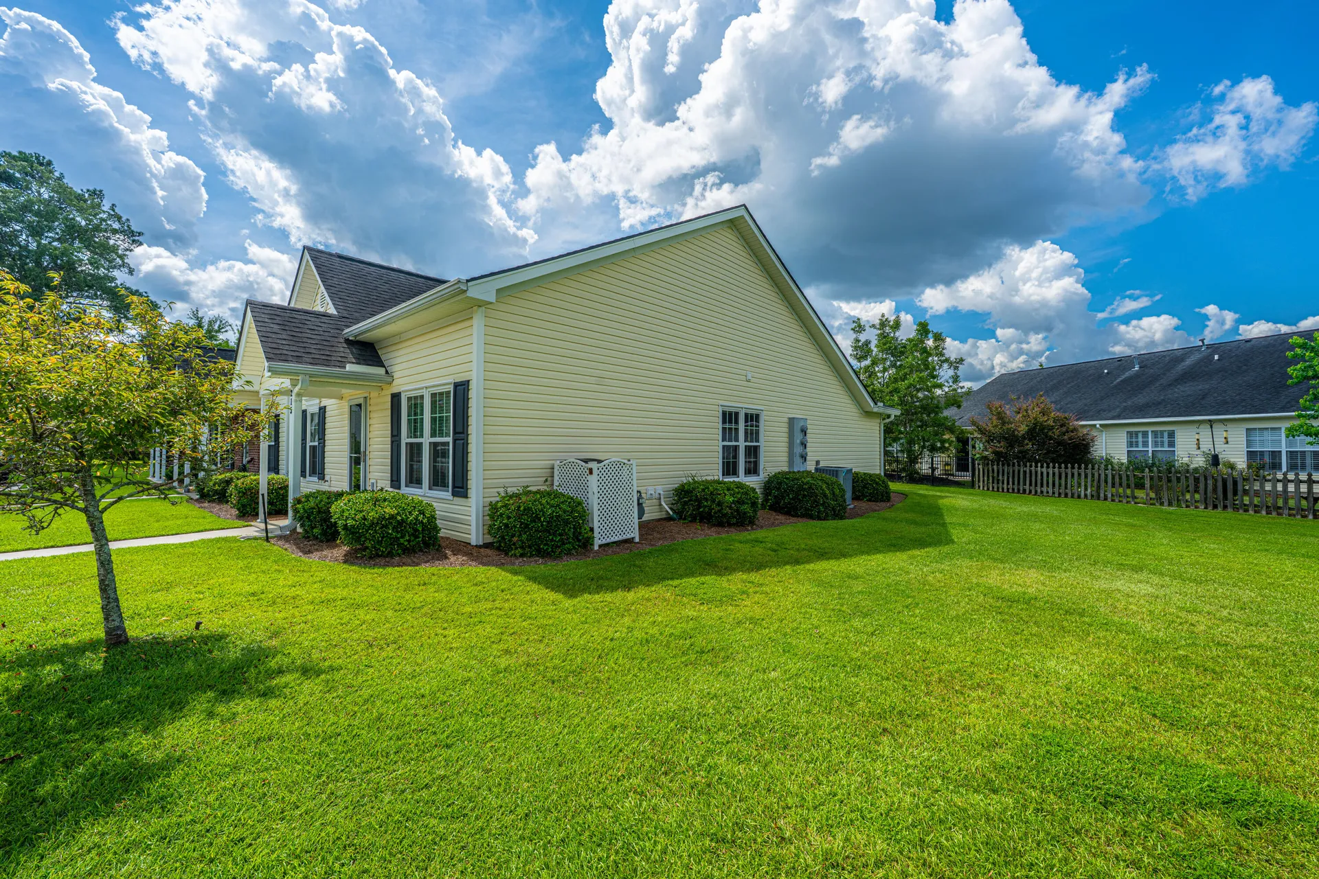 Property image 3 at 215 Hardee Avenue, Summerville, SC 29485