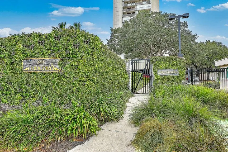 Property image 2 at 330 Concord Street 12c, Charleston, SC 29401