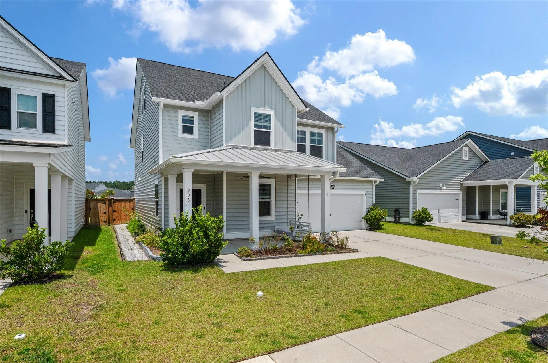Property image 2 at 206 Evergreen Avenue, Summerville, SC 29485
