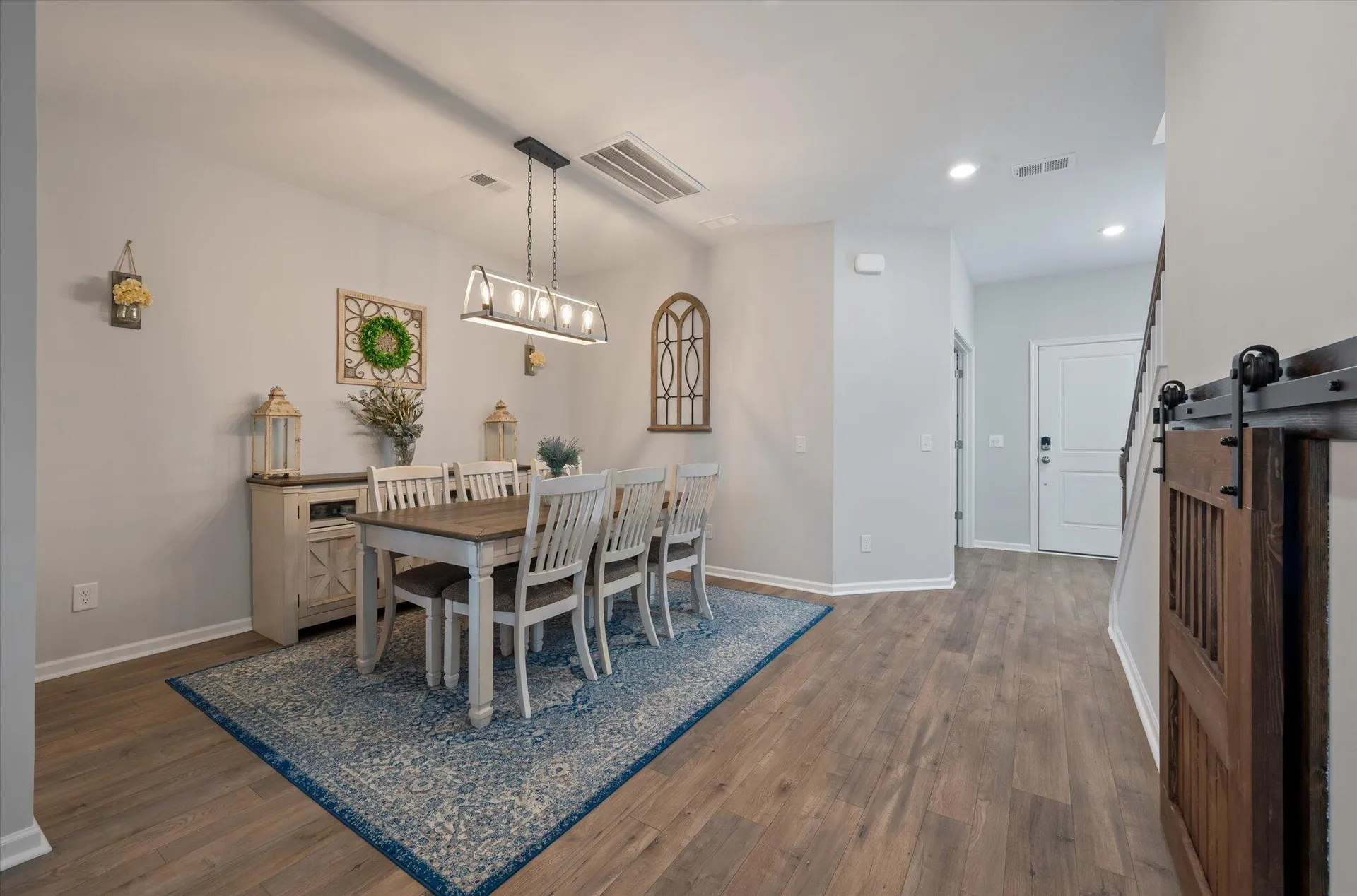 Property image 3 at 206 Evergreen Avenue, Summerville, SC 29485