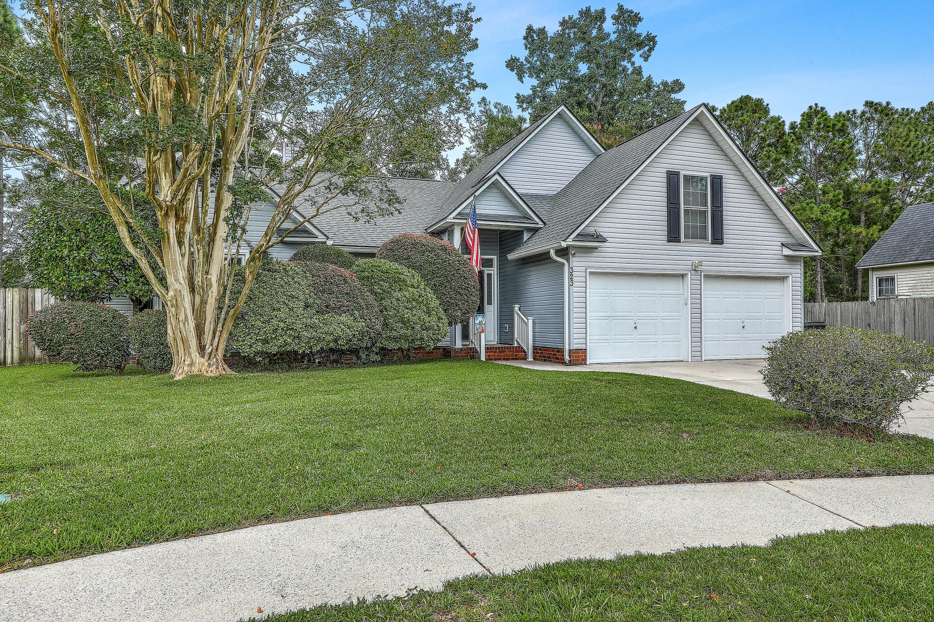 Sangaree, Summerville Community