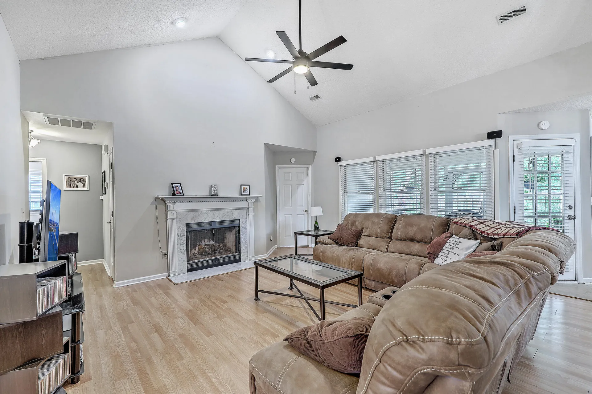 Property image 4 at 323 Courtney Round, Summerville, SC 29486