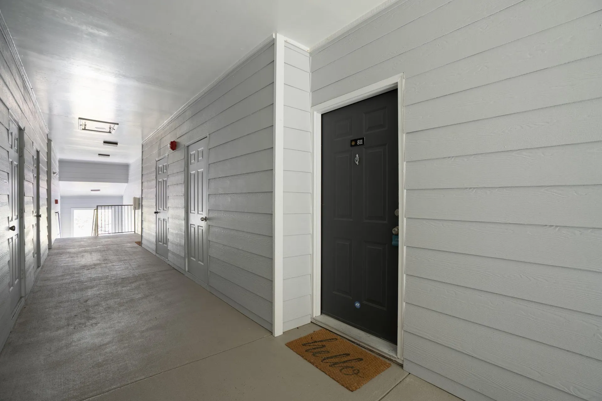 Property image 3 at 1300 Park West Boulevard 811, Mount Pleasant, SC 29466