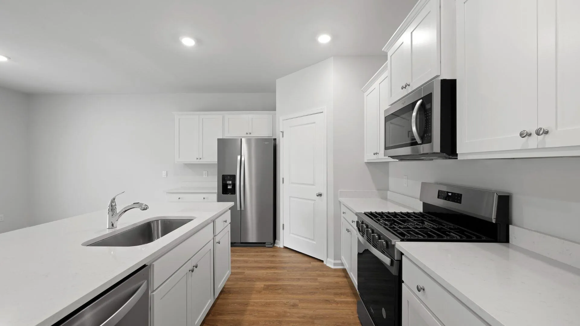 Property image 3 at 327 Willow Run Drive, Summerville, SC 29486