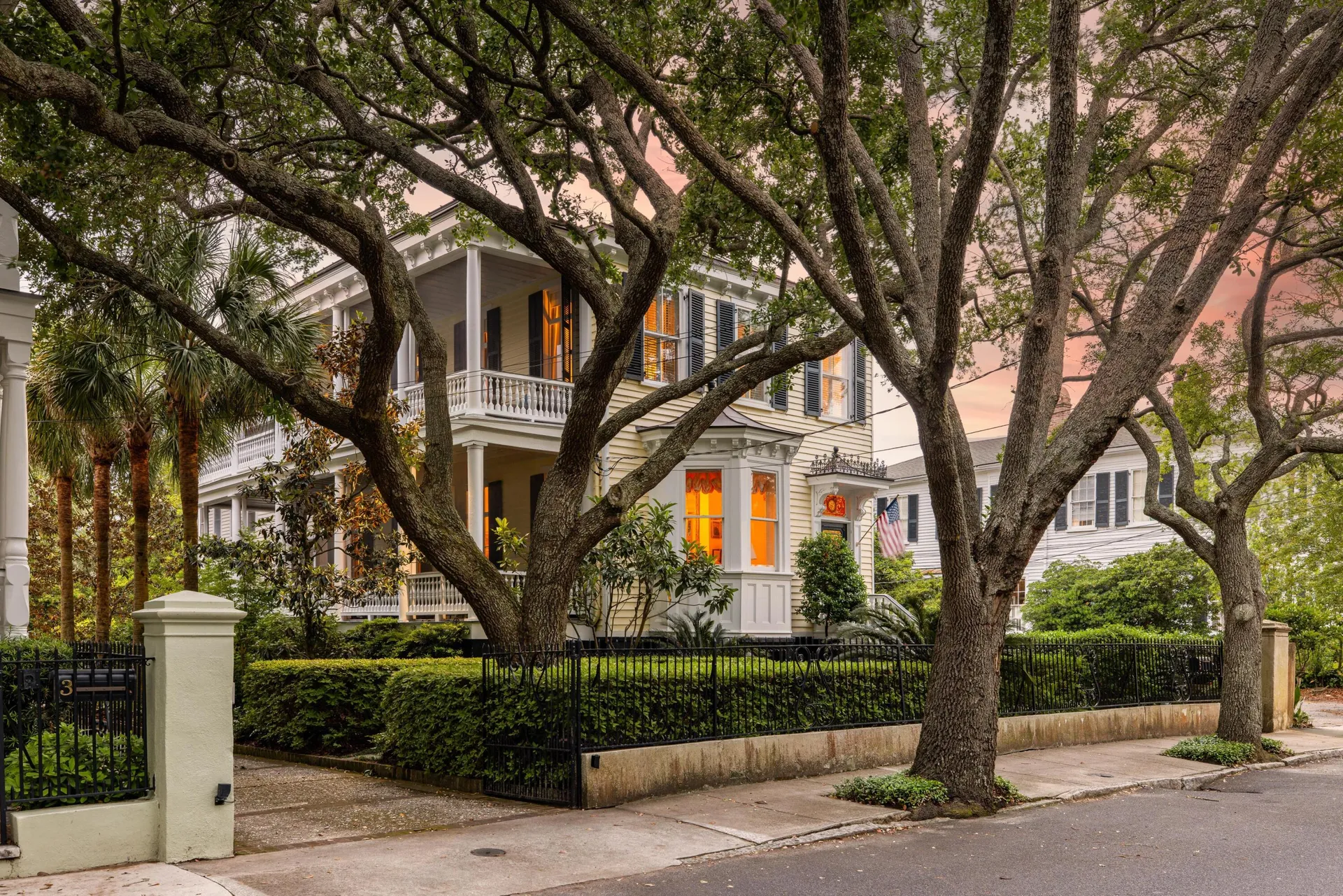 Property image 2 at 5 Logan Street, Charleston, SC 29401