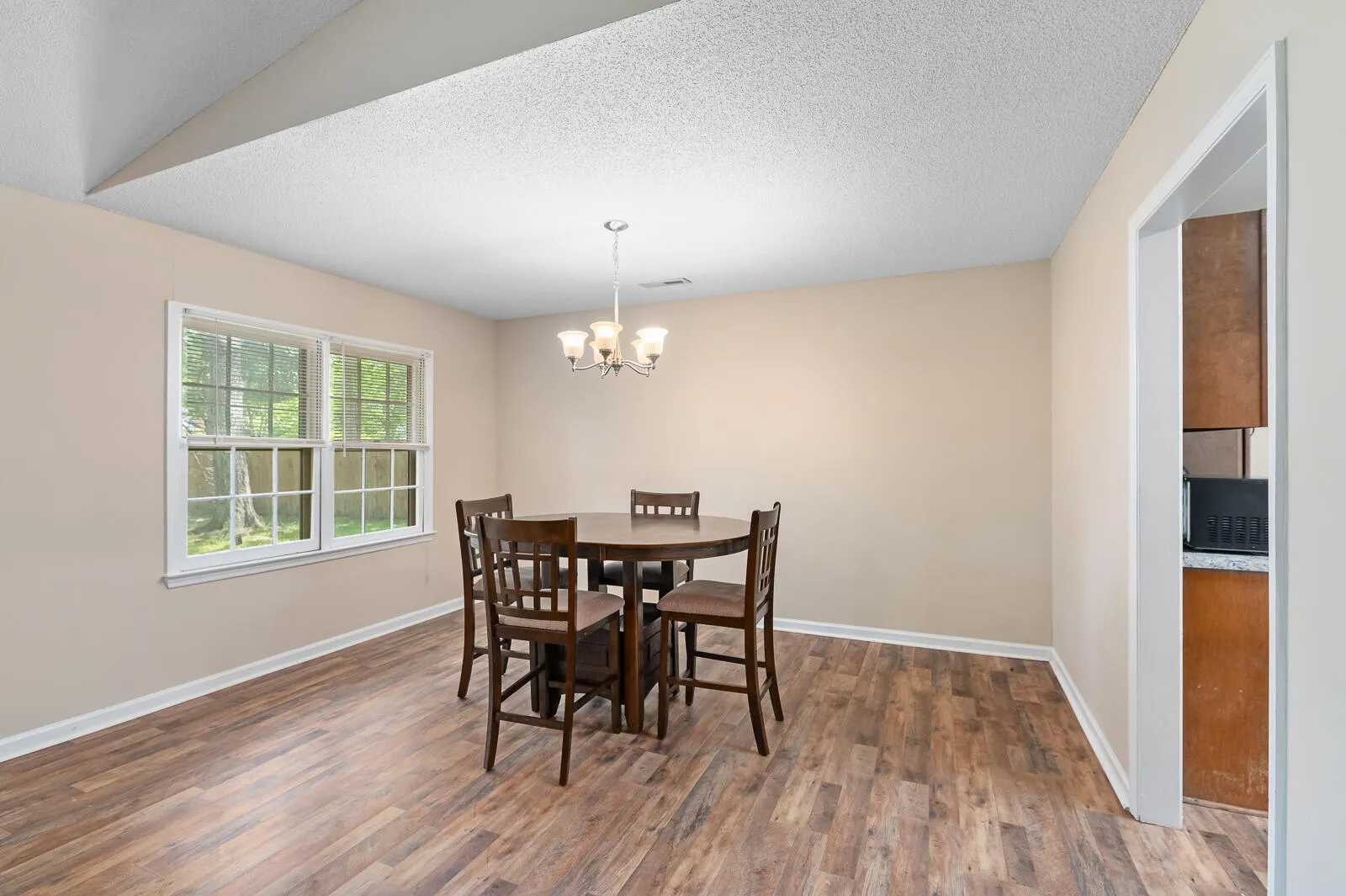 Property image 5 at 303 Hamlet Road, Summerville, SC 29485
