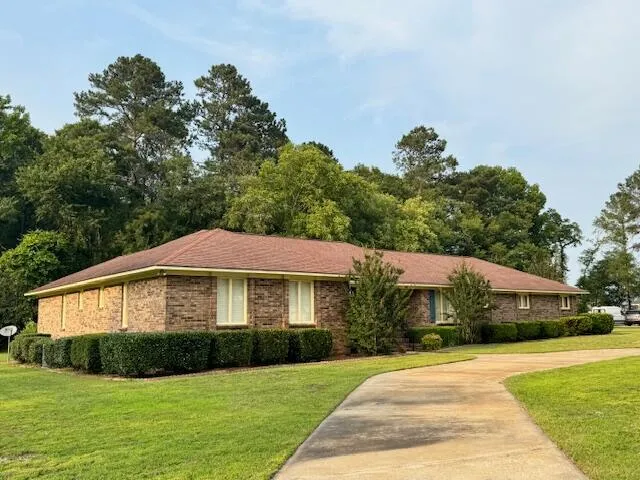 Property image 2 at 1682 Heritage Drive, Manning, SC 29102