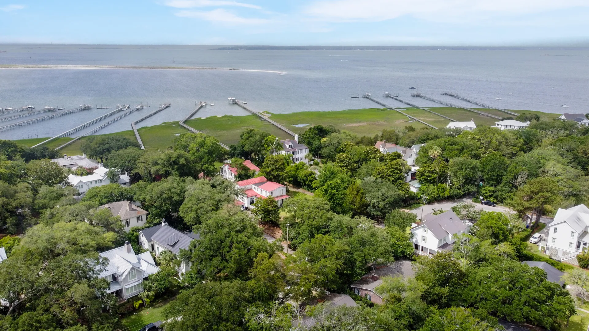 Property image 3 at 108 Live Oak Drive, Mount Pleasant, SC 29464