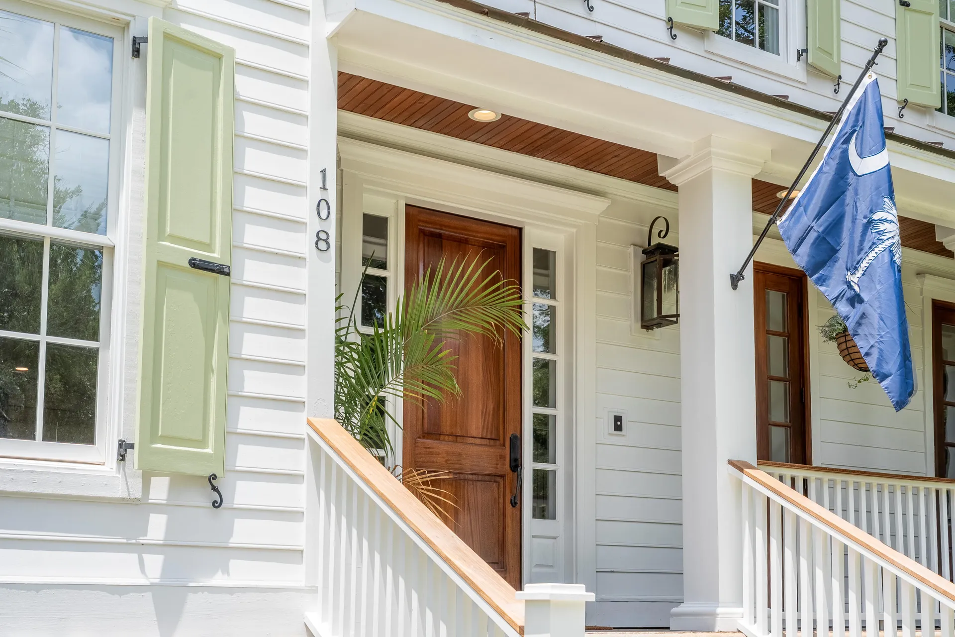 Property image 4 at 108 Live Oak Drive, Mount Pleasant, SC 29464