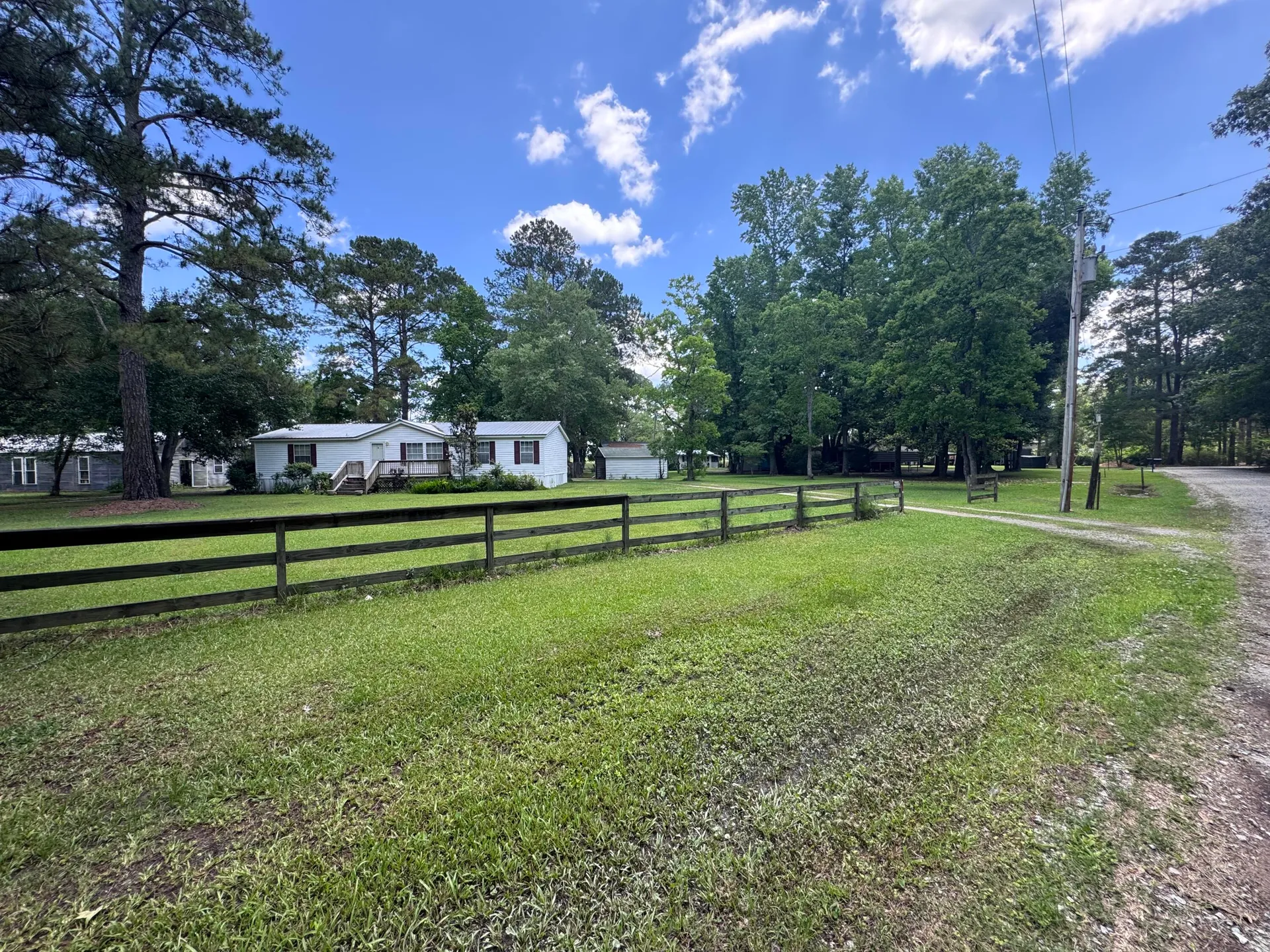 Property image 3 at 13 Wee Hope Loop, Walterboro, SC 29488