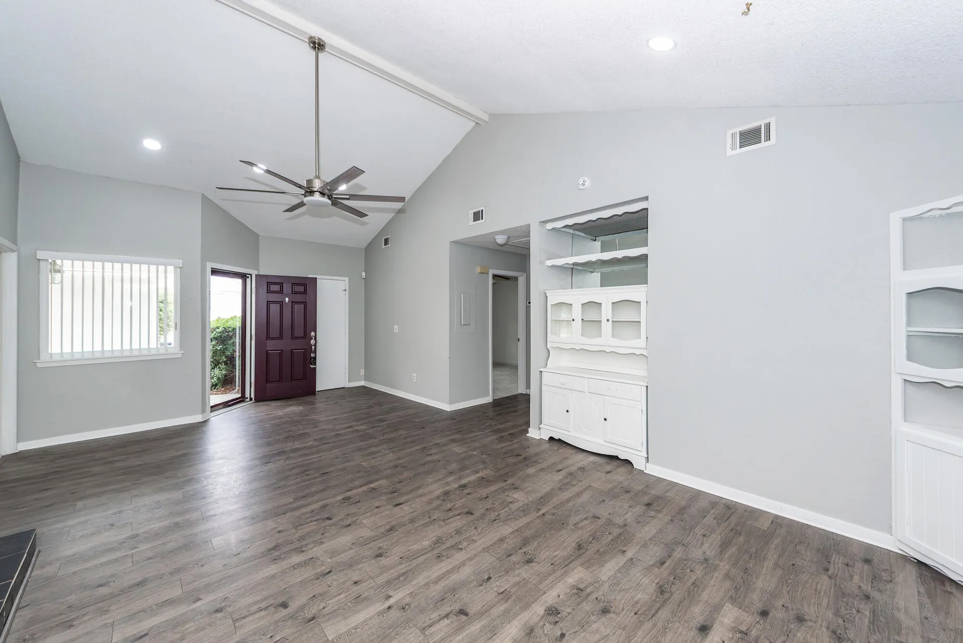 Property image 3 at 105 Photinia Court, Summerville, SC 29486