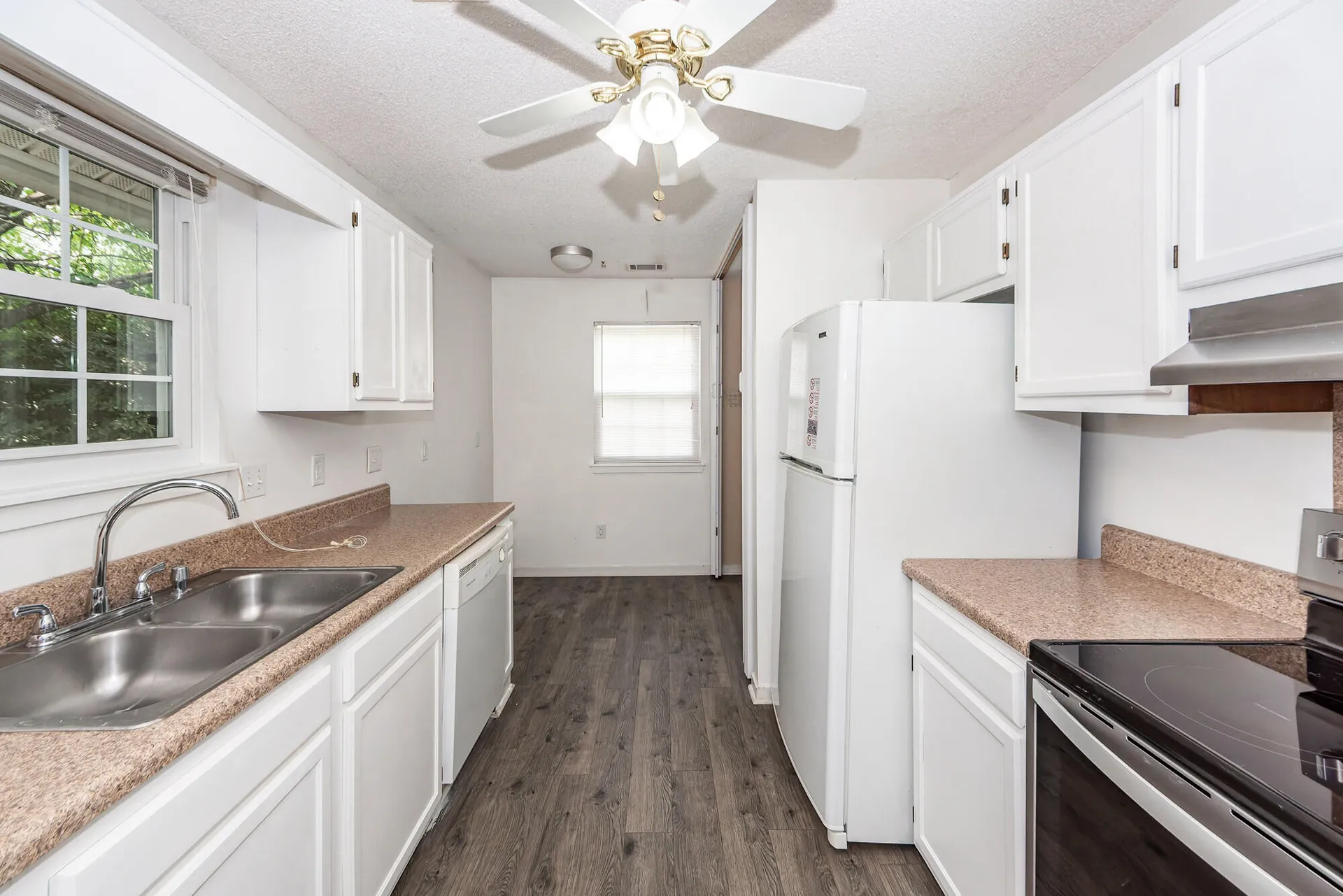 Property image 4 at 105 Photinia Court, Summerville, SC 29486