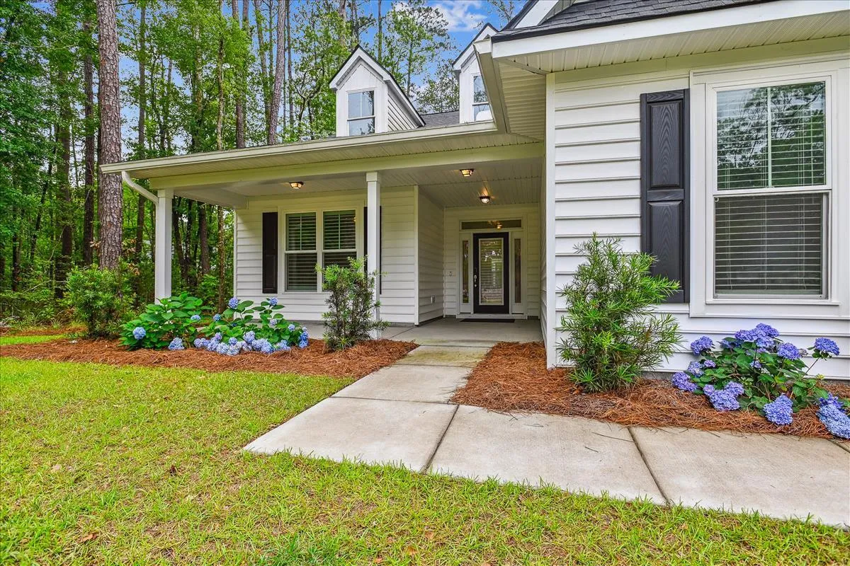 Property image 3 at 206 Almond Court, Summerville, SC 29483