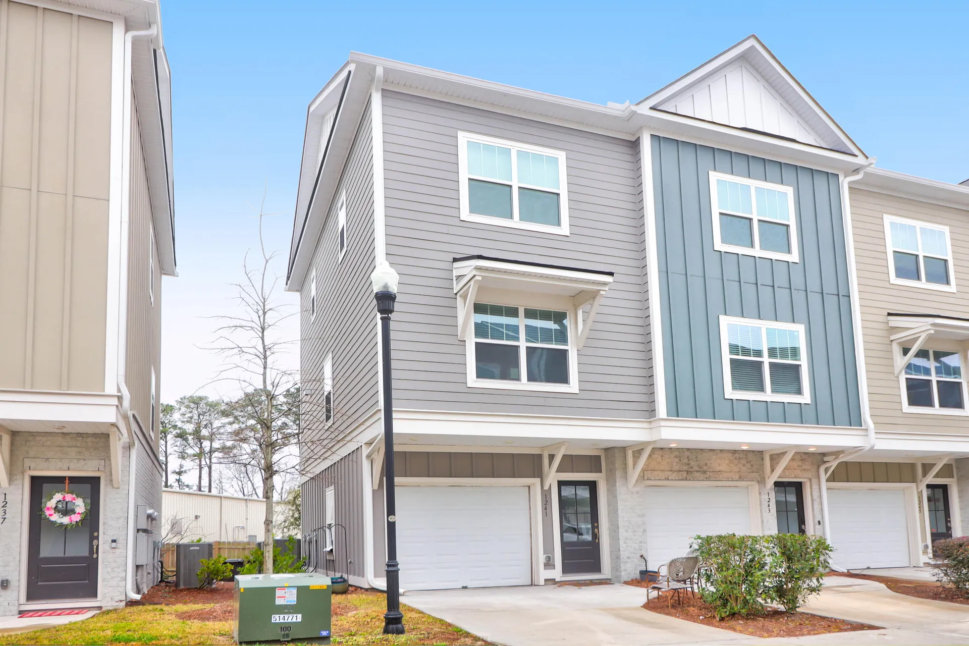 Gregorie Ferry Towns, Mount Pleasant Community