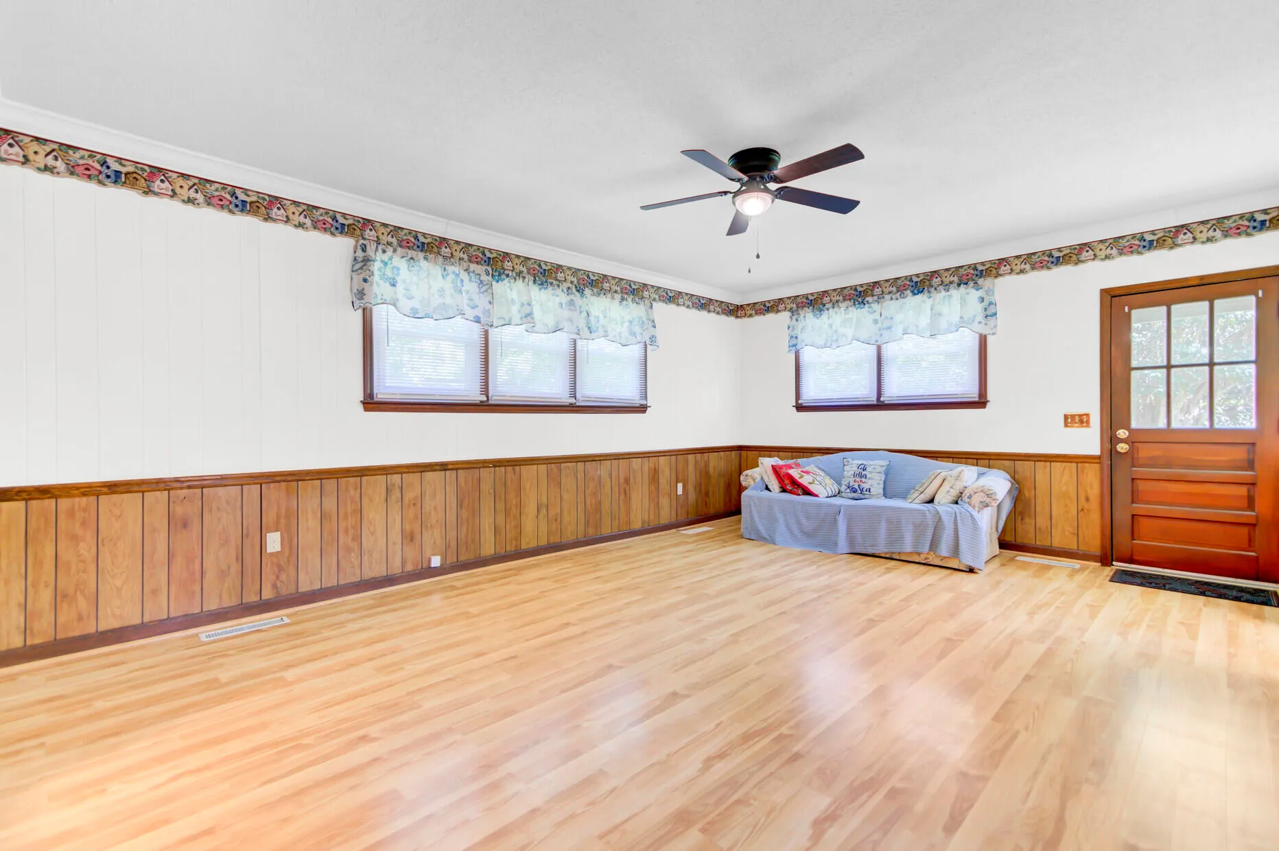 Property image 5 at 1237 Fort Drive, Hanahan, SC 29410