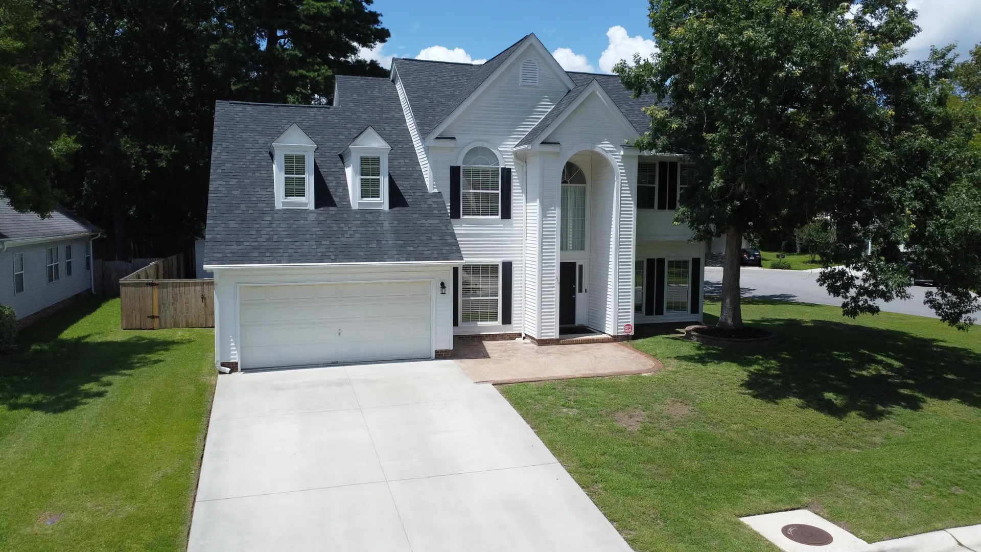 Property image 2 at 407 Thomaston Avenue, Summerville, SC 29485