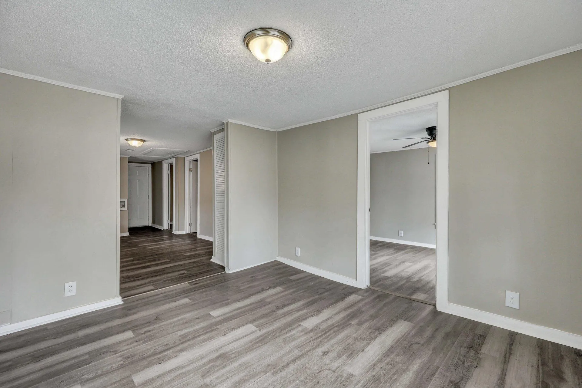 Property image 4 at 1984 Hugo Avenue, North Charleston, SC 29405