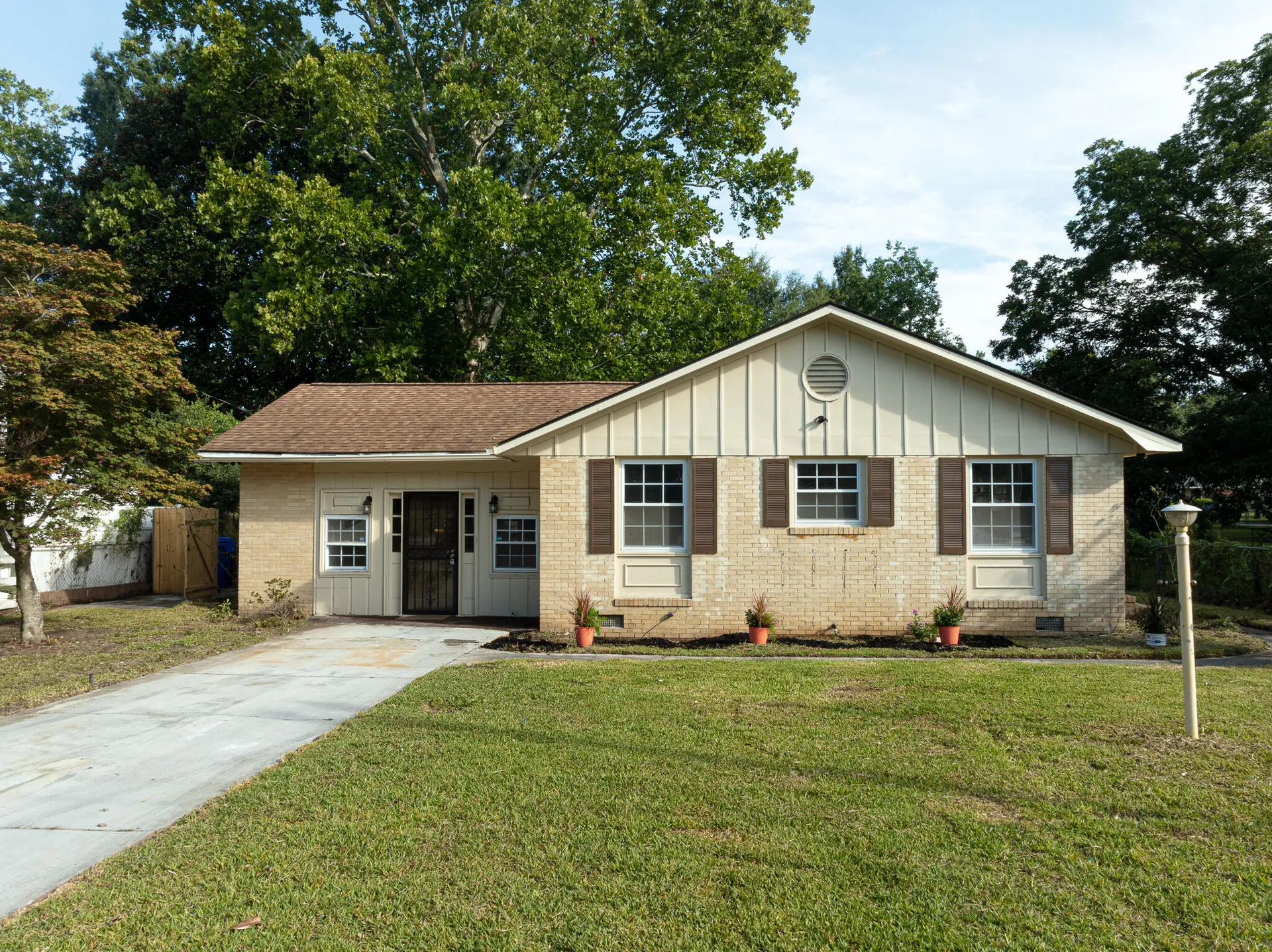 Property image 2 at 3322 Stonehaven Drive, North Charleston, SC 29420
