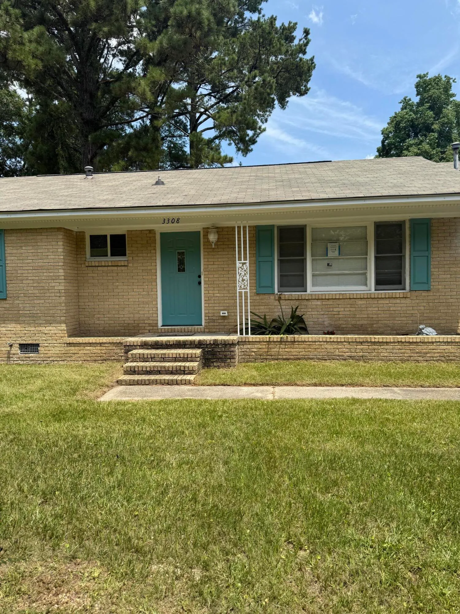 Property image 2 at 3308 Londonderry Road, North Charleston, SC 29420