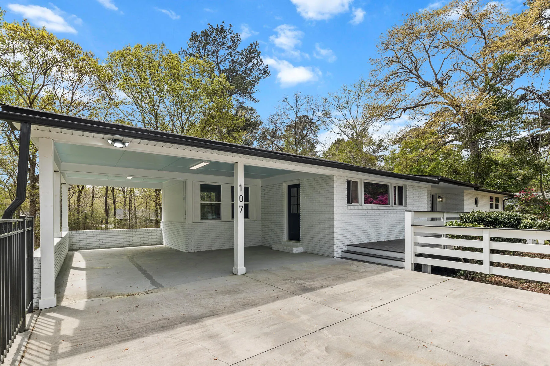 Property image 2 at 107 Woodland Drive, Summerville, SC 29485