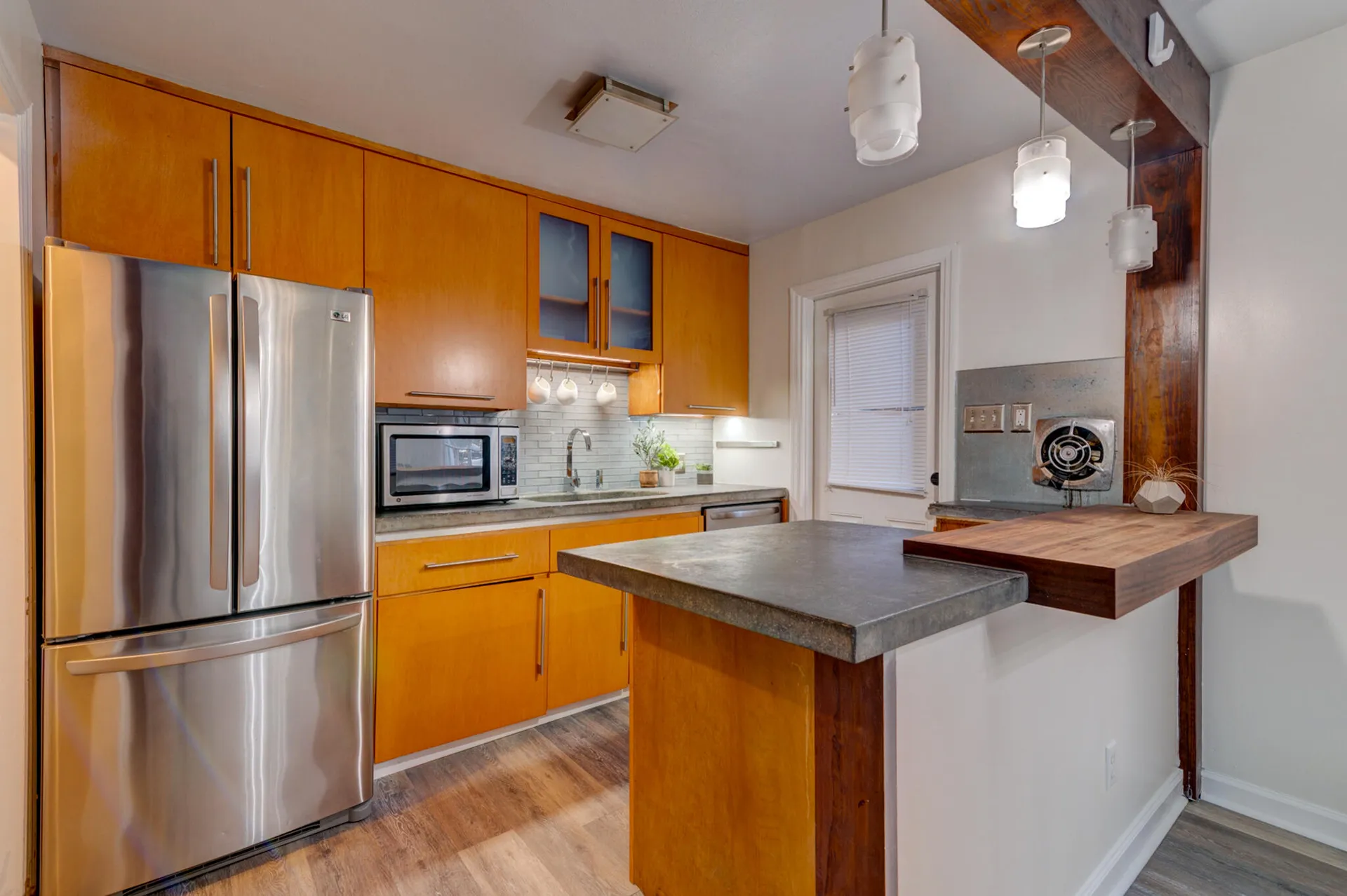 Property image 4 at 7 Doughty Street F, Charleston, SC 29403
