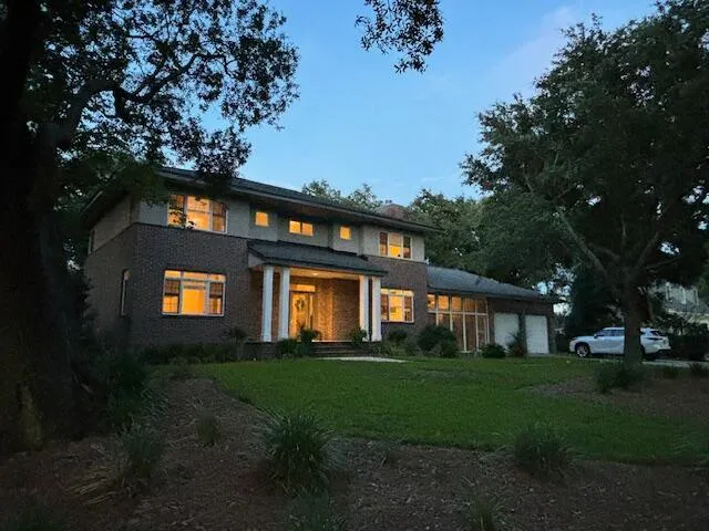 Property image 3 at 652 E Hobcaw Drive, Mount Pleasant, SC 29464