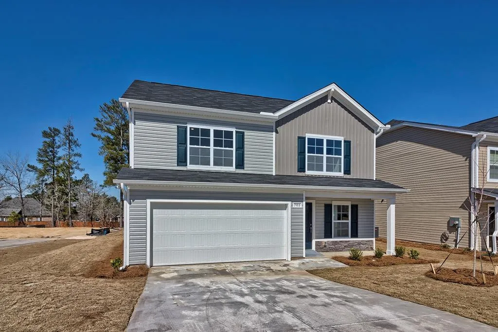 Liberty Ridge, Gaston Community