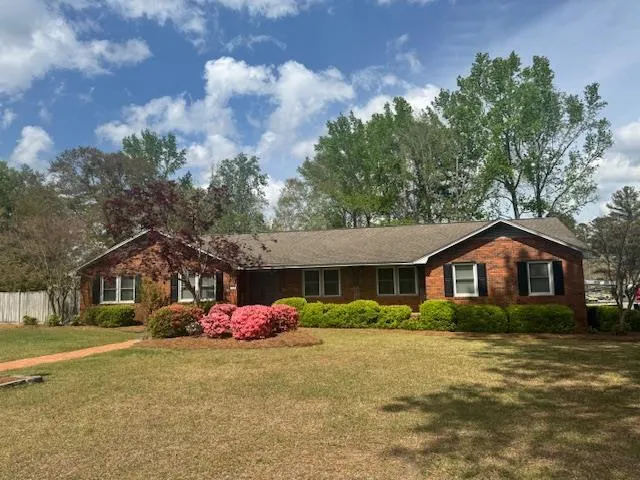 1153 Cherokee Drive
