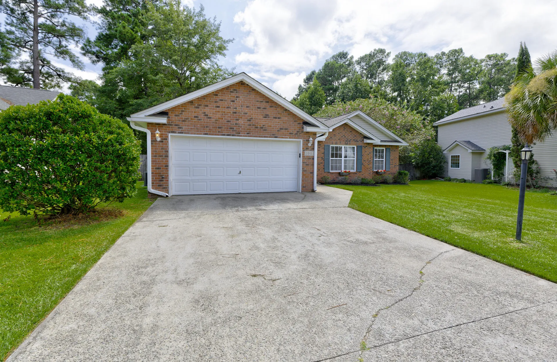 1011 Cobblestone Boulevard