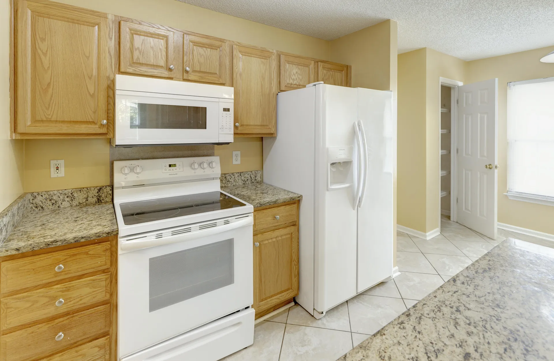 Property image 5 at 1011 Cobblestone Boulevard, Summerville, SC 29486