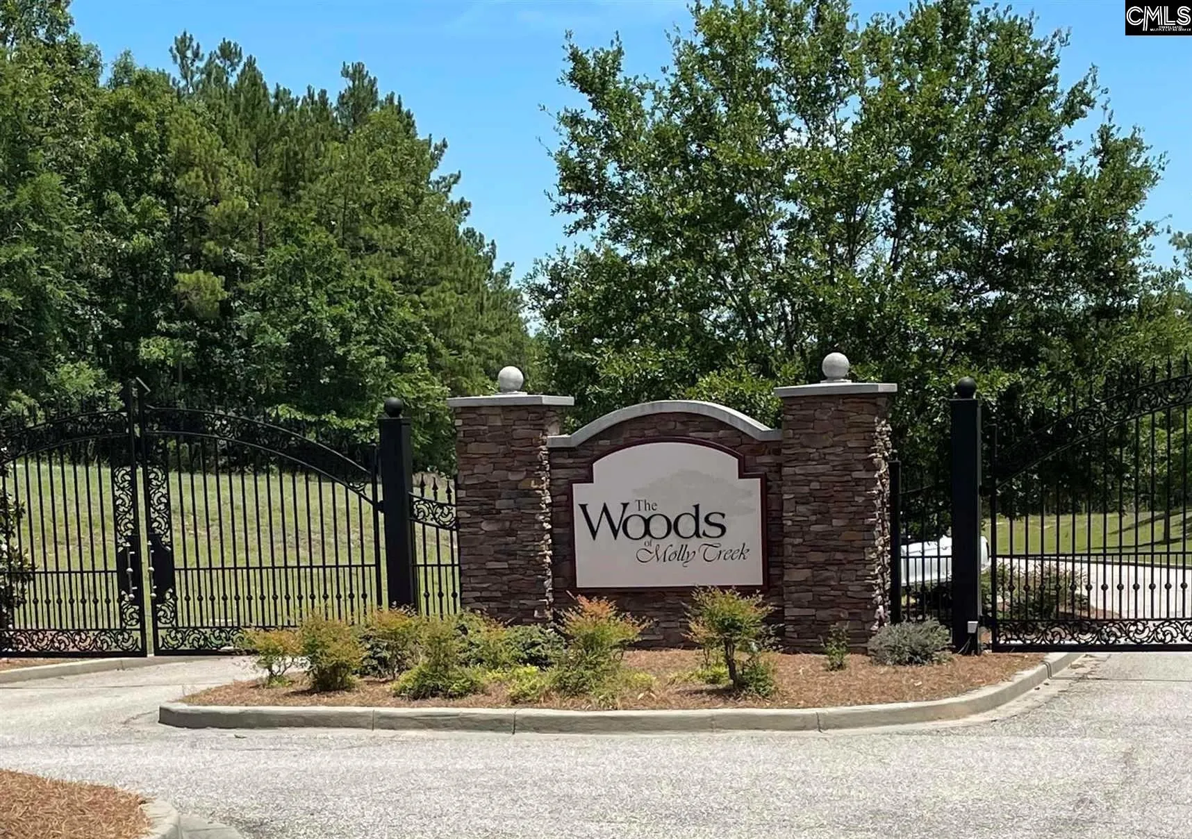 260 Retreat Way