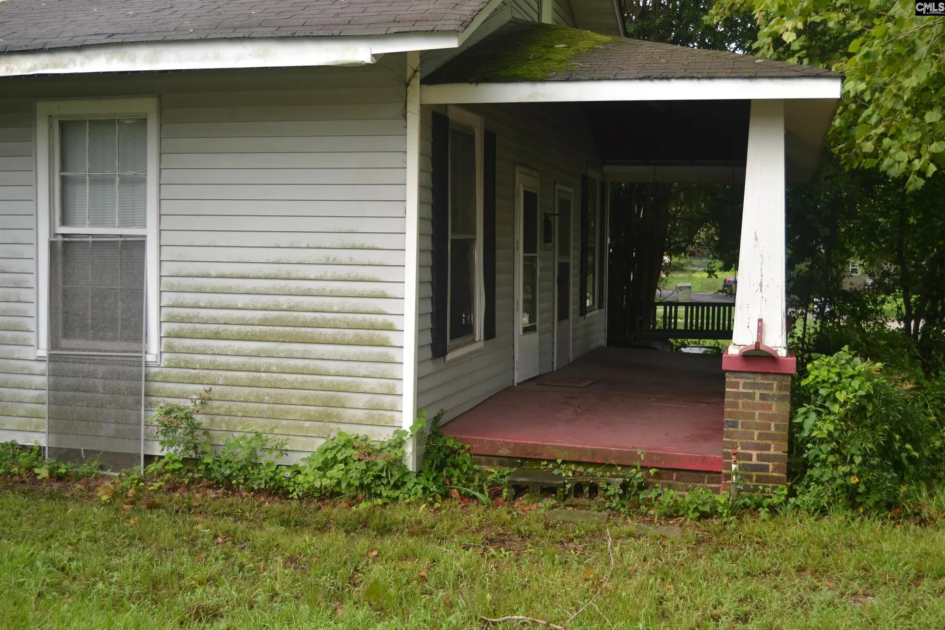 Property image 5 at 28 Bluff Road, Columbia, SC 29201