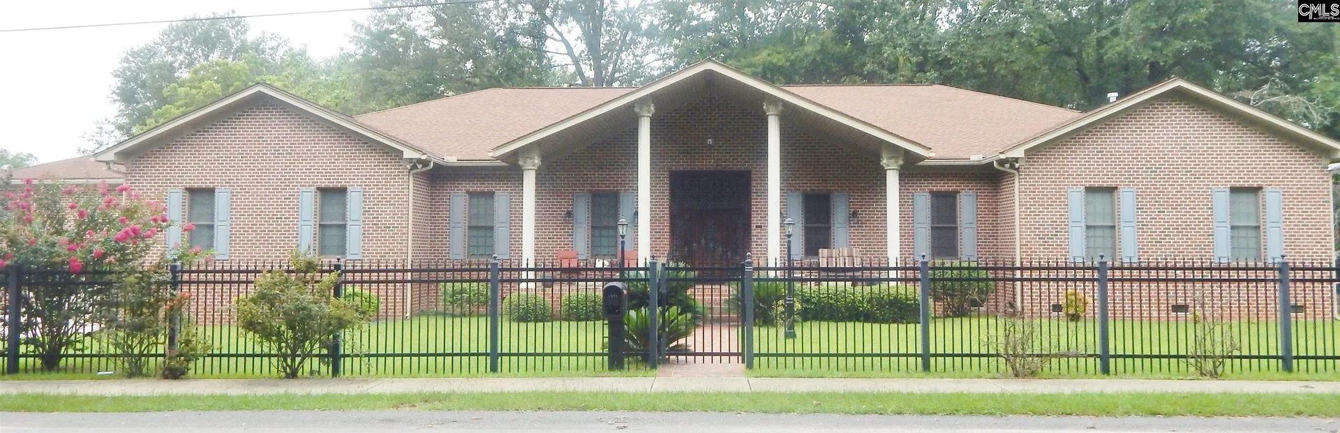 Camp Fornance, Columbia Community