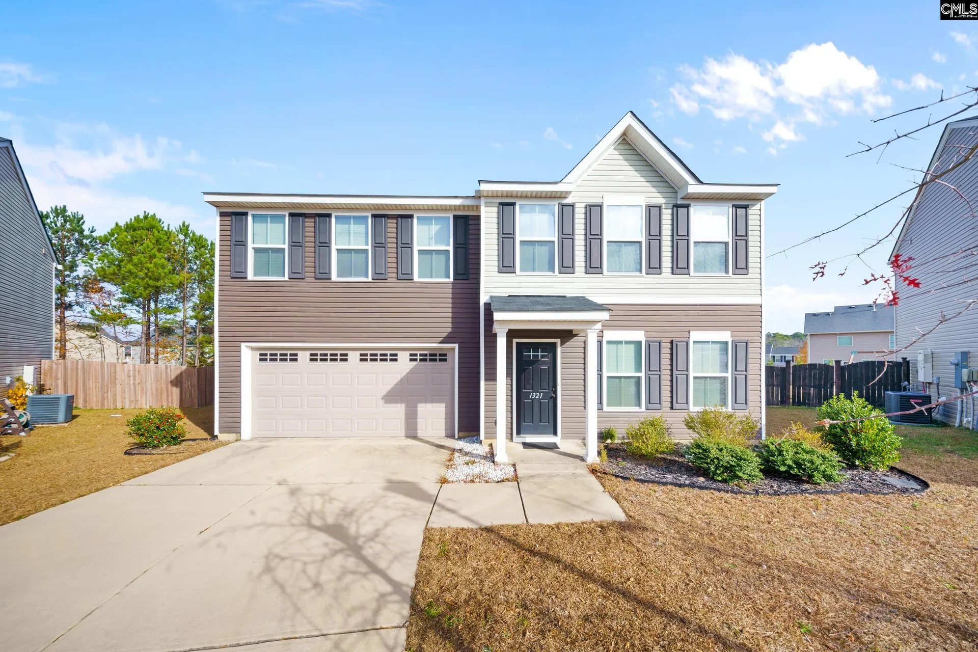 Ridgeview, Lexington Community