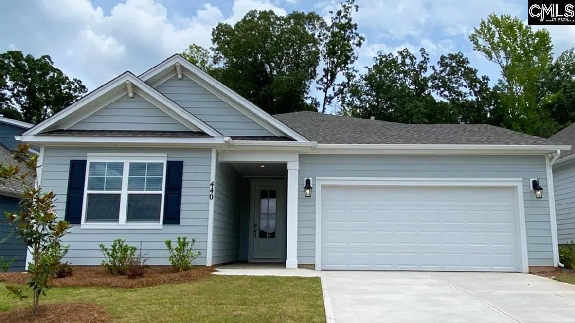 440 Forest Edge Trail
