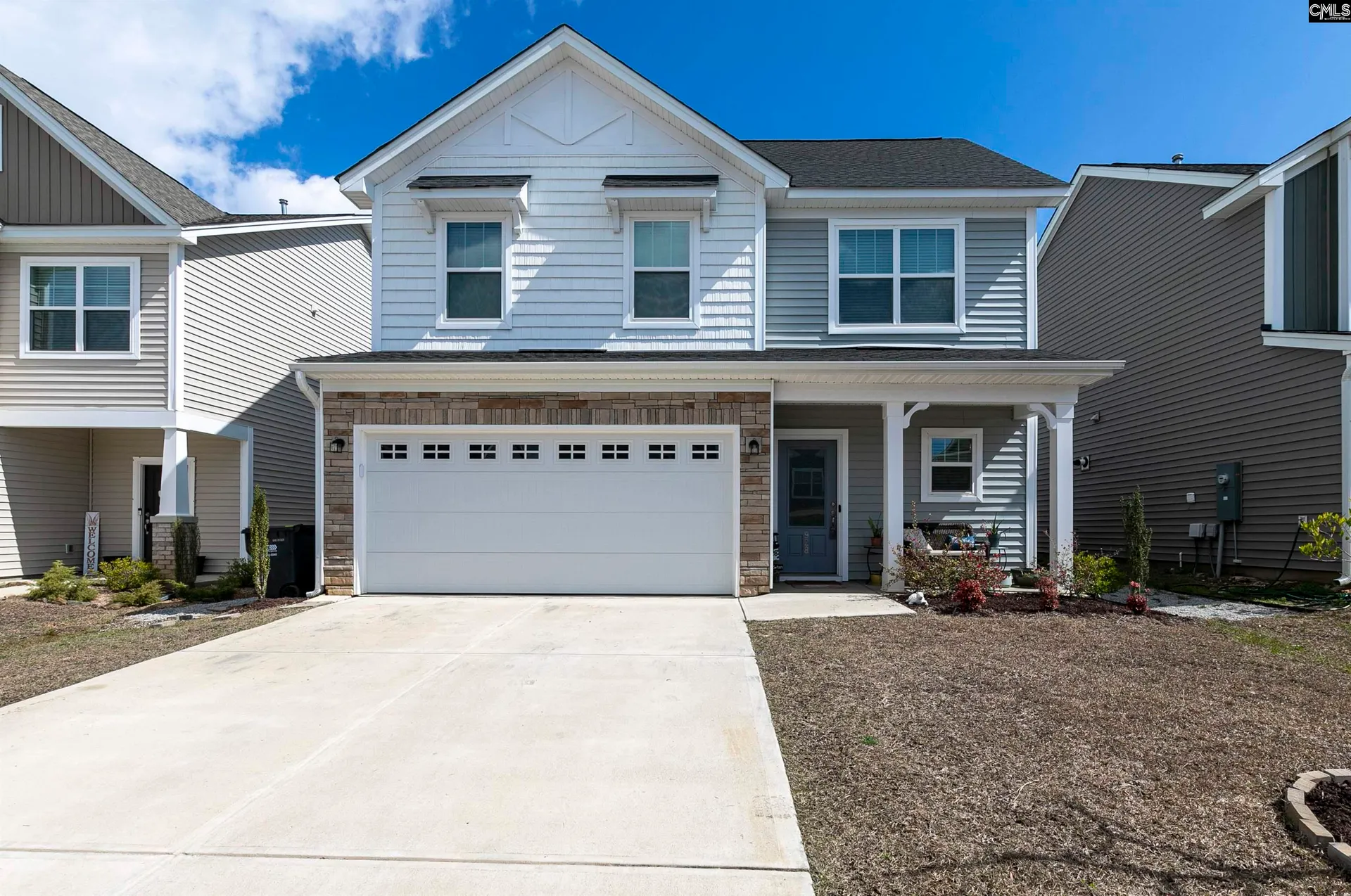 928 Bergenfield Lane