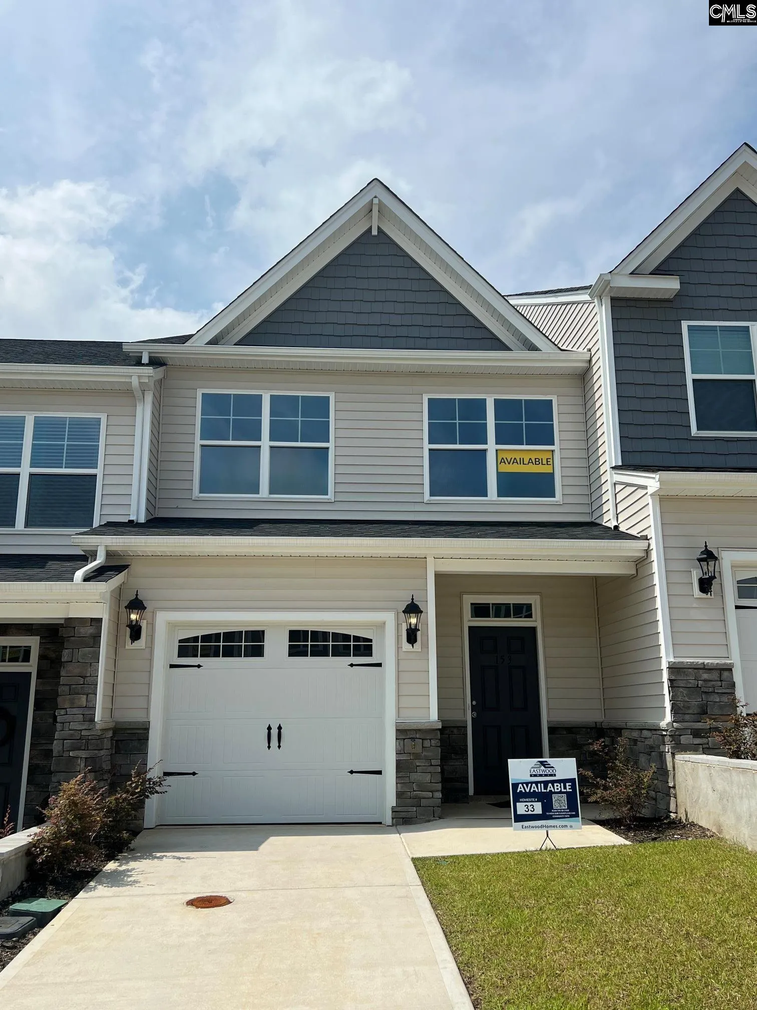 362 Clarendon Court
