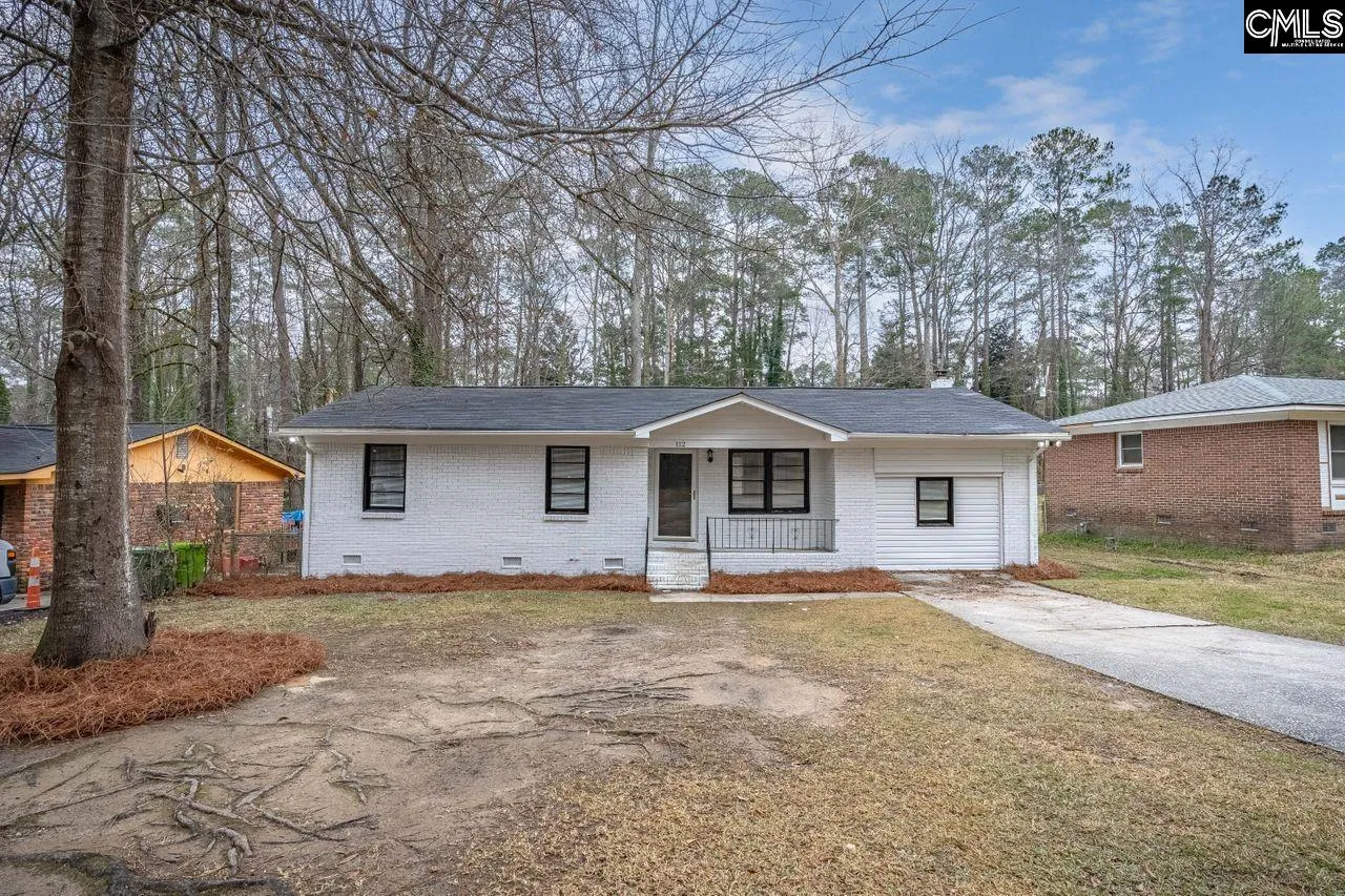 112 Woodcrest Drive