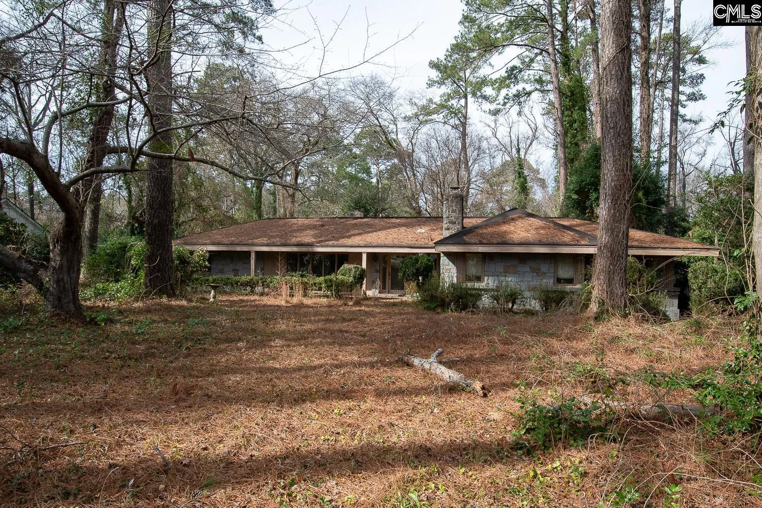 1847 W Buchanan Drive