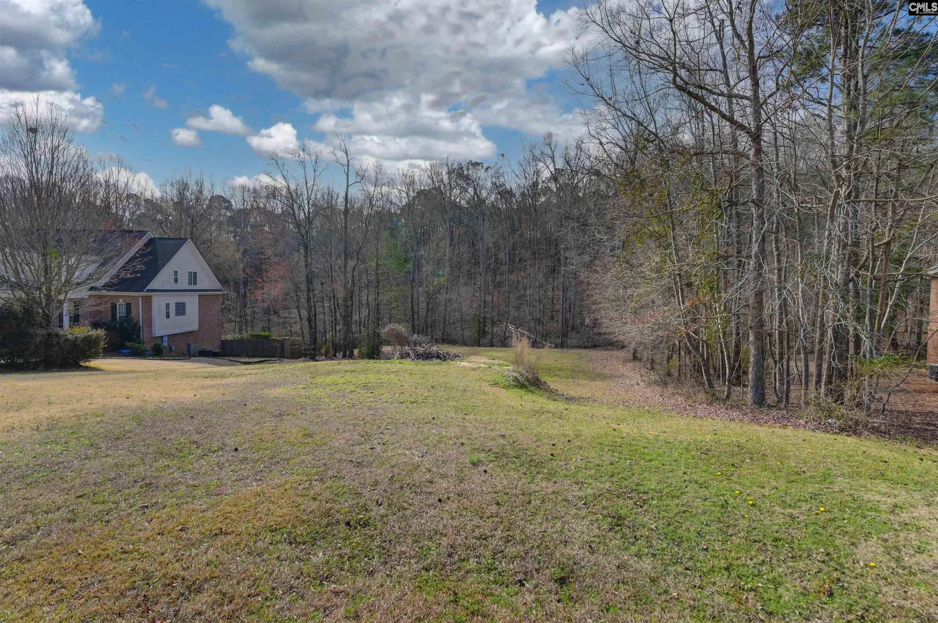 228 Winding Oak Way