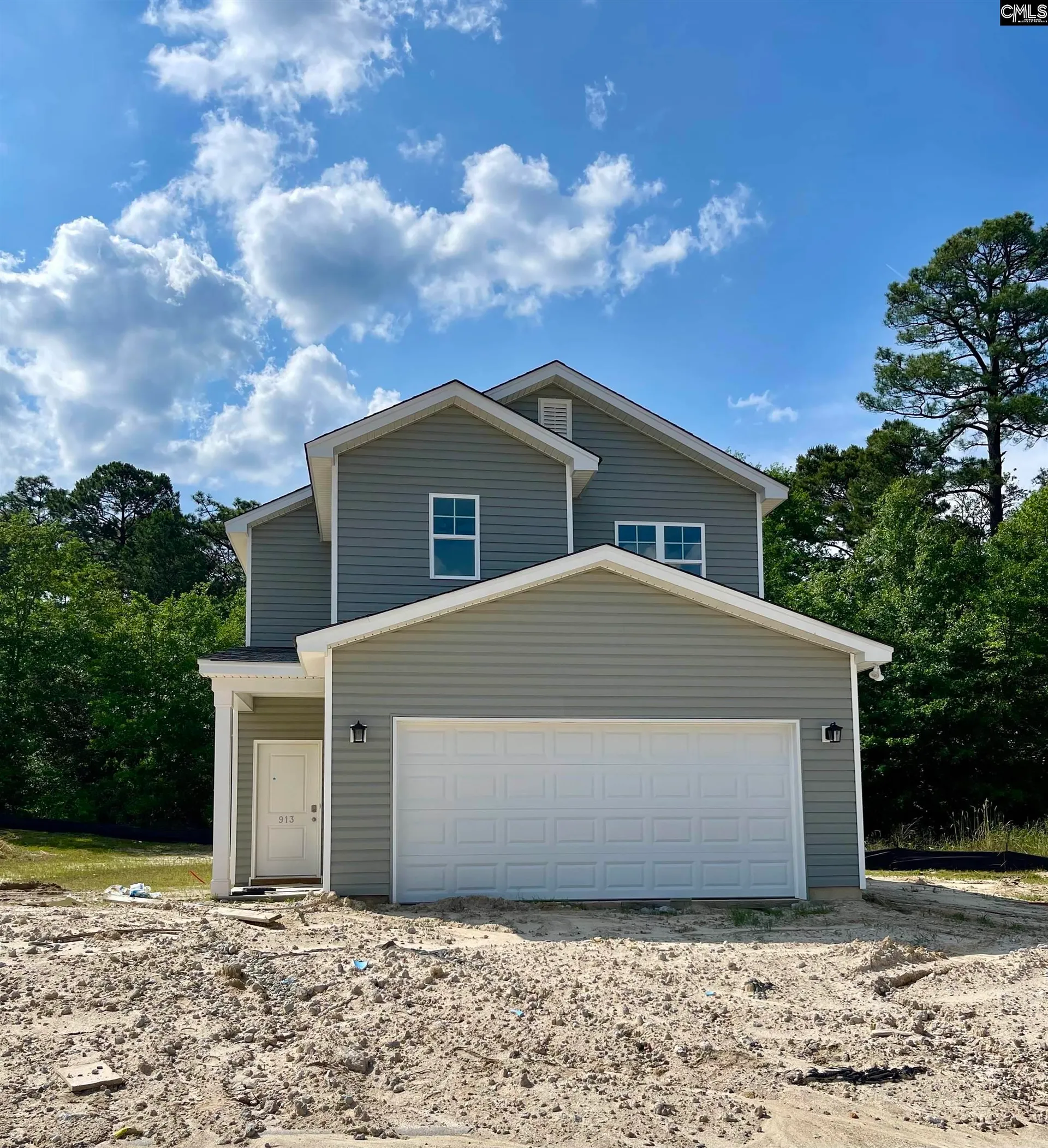 807 Daniel Lake Court