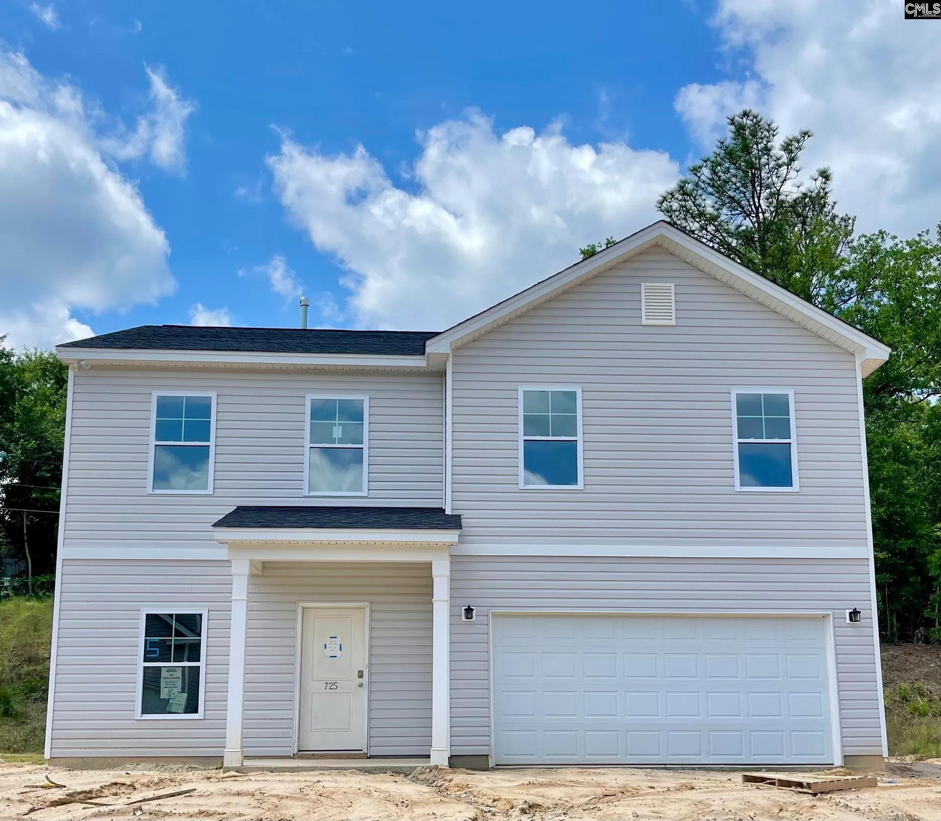 812 Daniel Lake Court