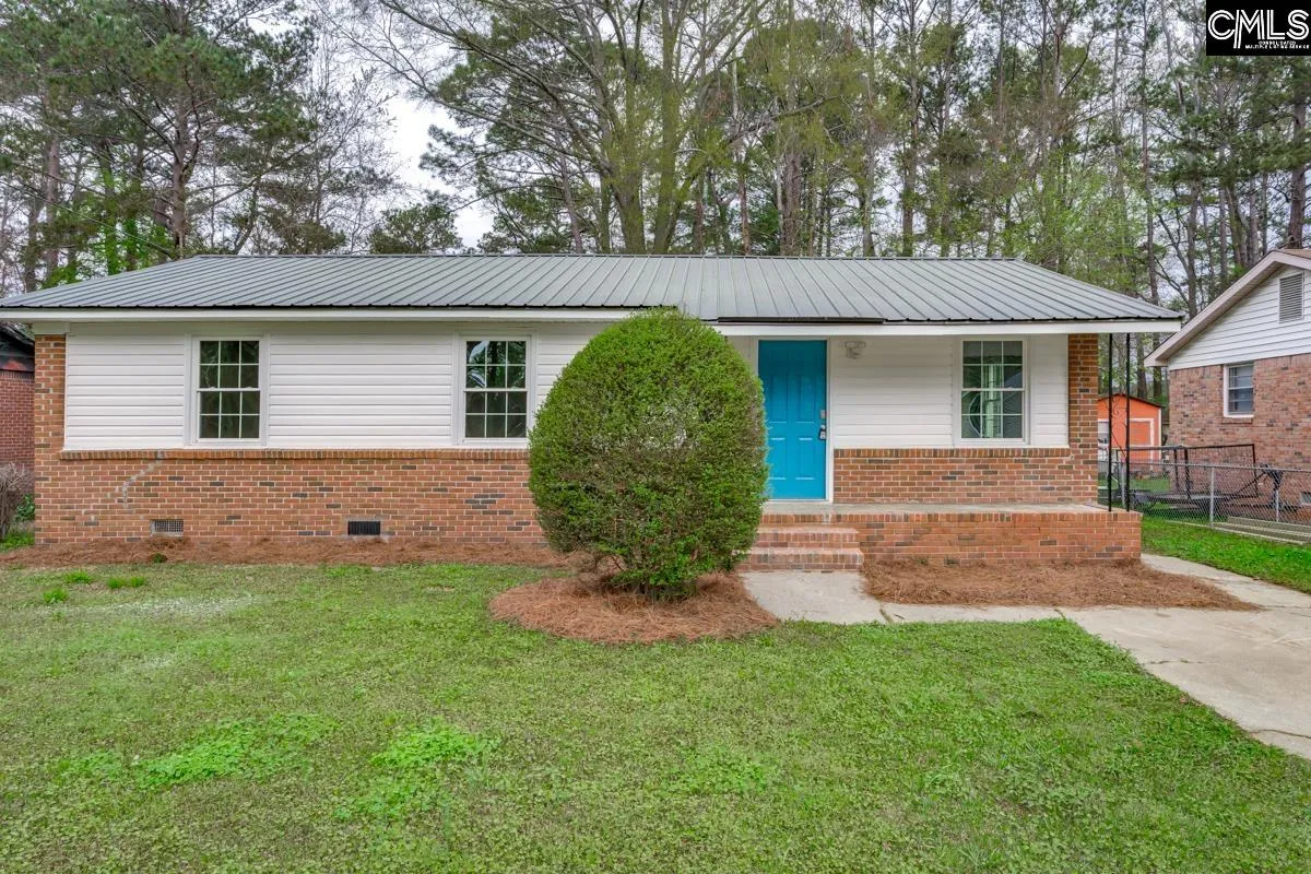 4104 Candlelite Drive
