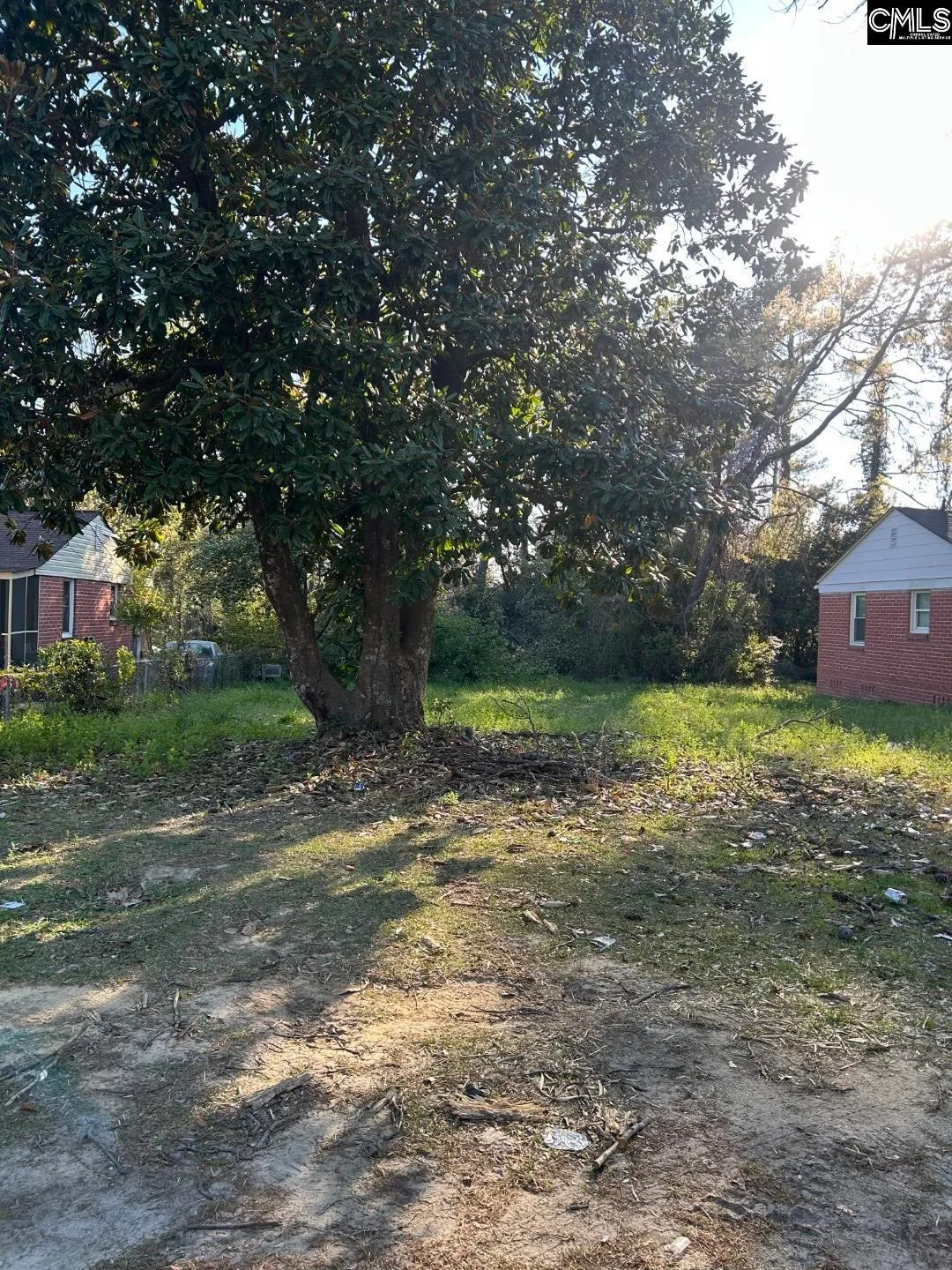 805 Tremont Avenue
