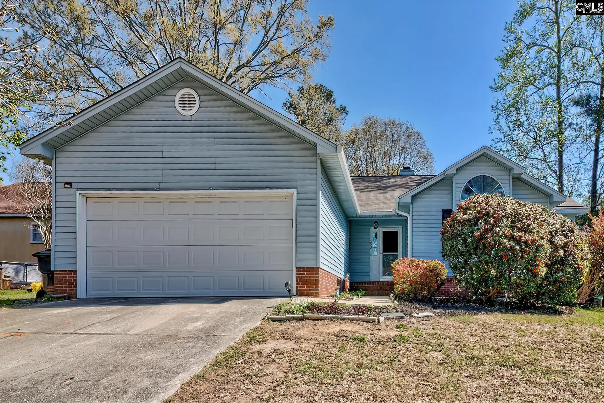 Whitehall Ii, Columbia Community
