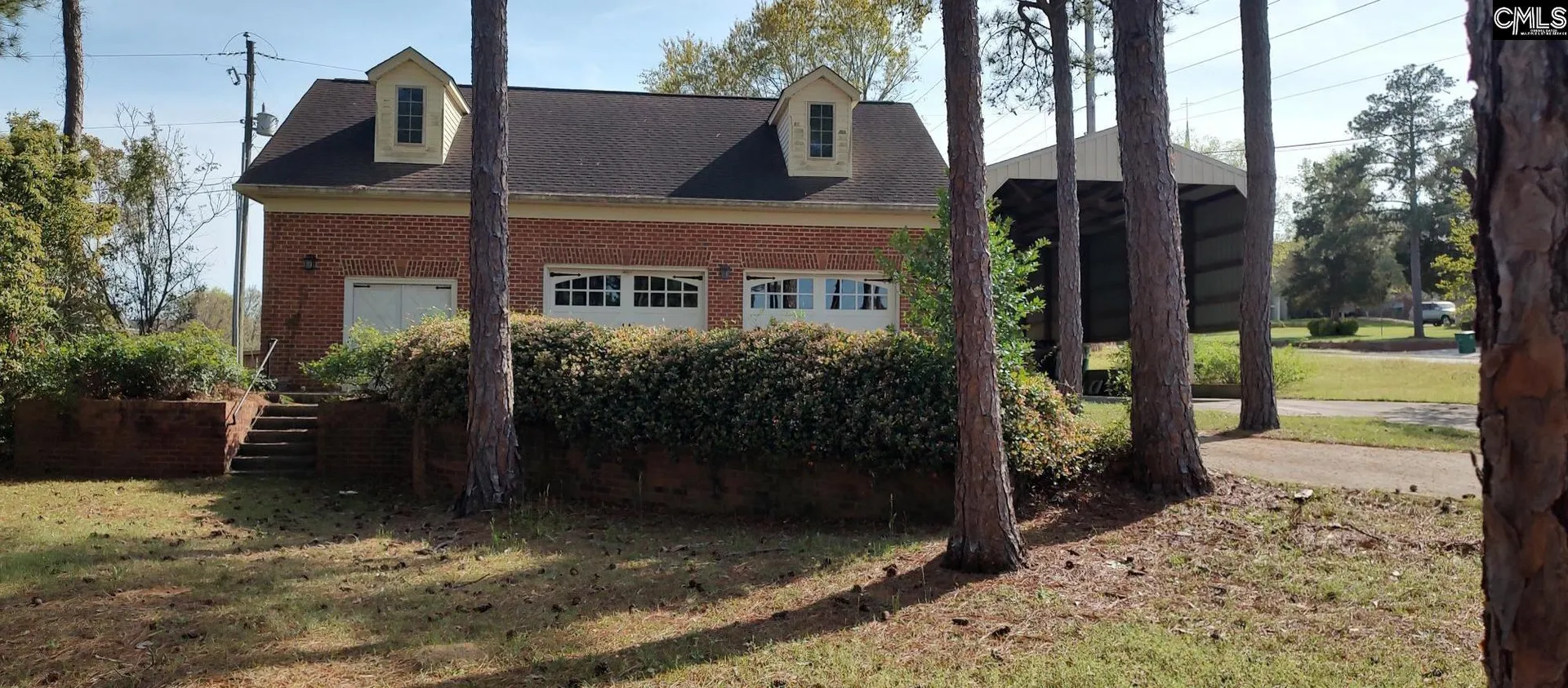 200 Arcadia Lakes Drive